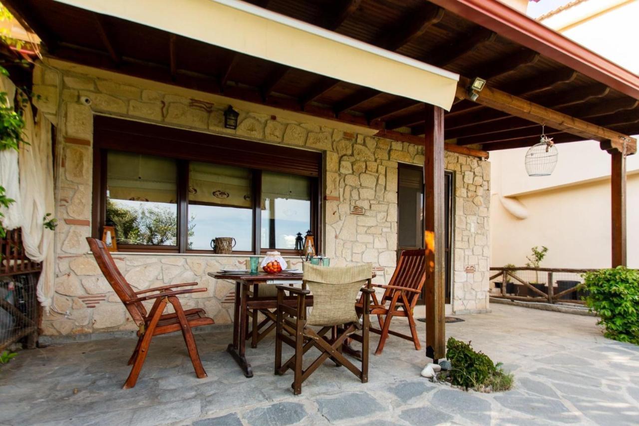 Villa Pino Pueblo Paliouri Exterior foto